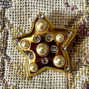 Vintage Mod Star Brooch/Pendant